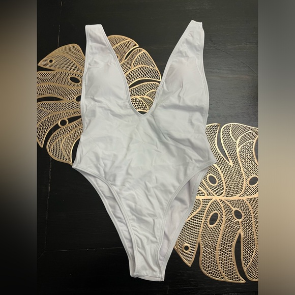 NWOT Women's Swimsuit Tummy Control V Neck Bathing Suits Halter Backless - Picture 6 of 6